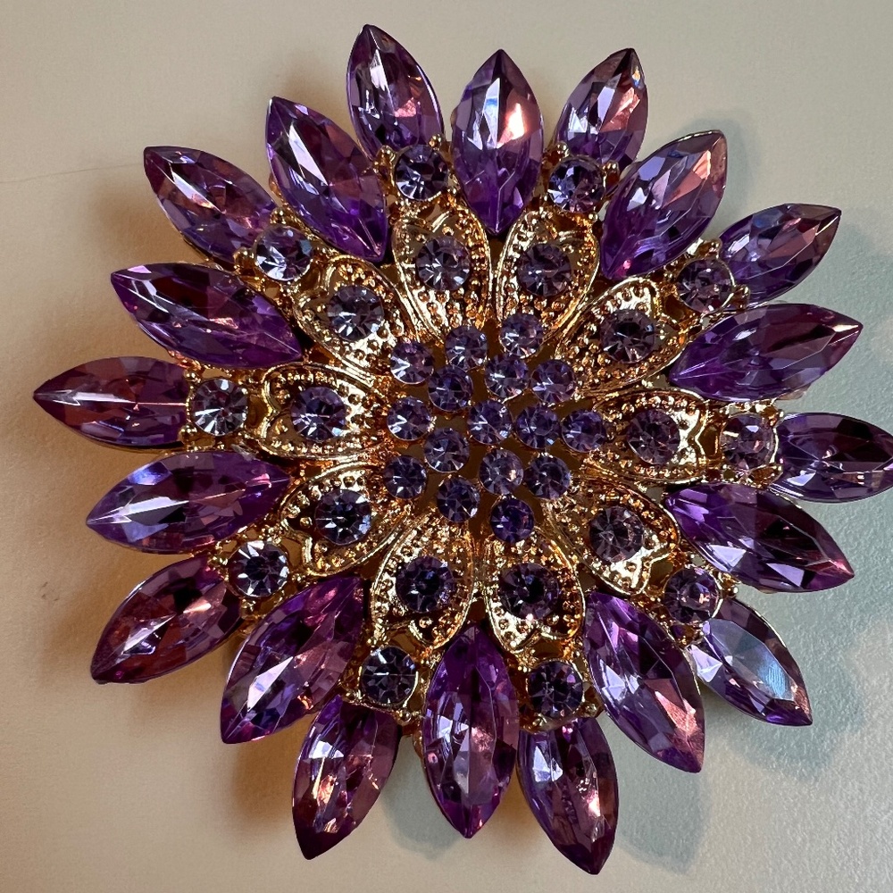 Brooch